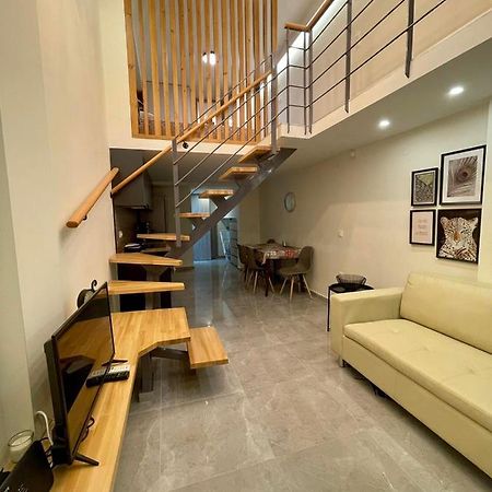 Minimal Two-Floor Apartment Thessaloniki Exterior foto