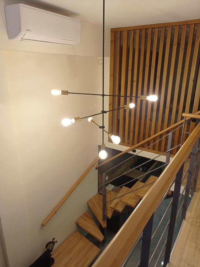 Minimal Two-Floor Apartment Thessaloniki Exterior foto