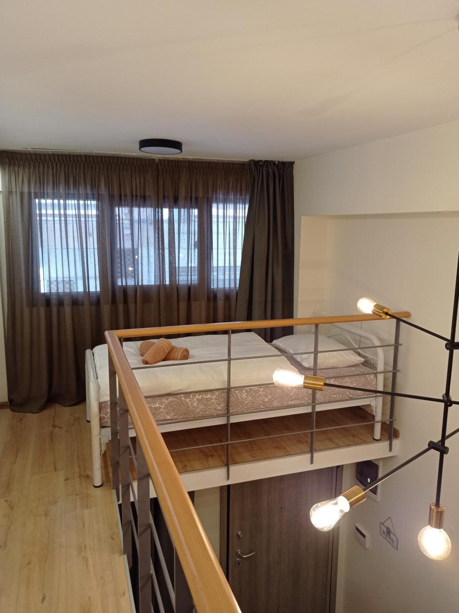 Minimal Two-Floor Apartment Thessaloniki Exterior foto